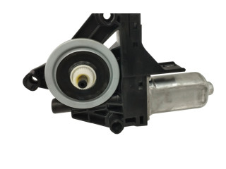 Поршень с шатуном D4162T 966269103 Volvo V40