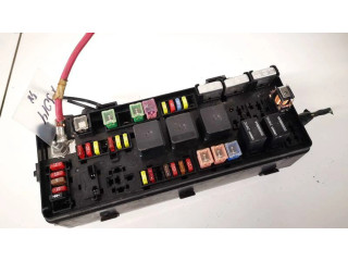 Блок предохранителей p05087131af Dodge Magnum