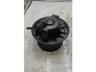 Вентилятор печки Skoda Yeti (5L)