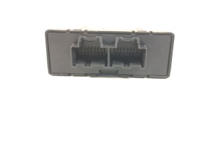 Блок управления 13599318, 13512363   Chevrolet Camaro