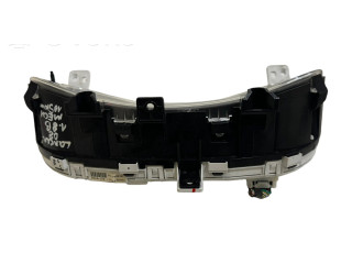 Панель приборов 8100A117A, 527670H Mitsubishi Lancer VIII