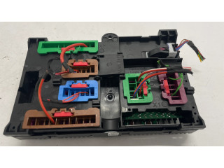 Pojistková skříňka 8734162 BMW 3 G20 G21 2021