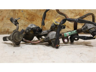 Форсунка 17522AA572, 17523AA452    Subaru Forester SF   