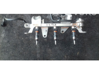 Vstřikovač 175201470R Renault Clio IV