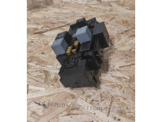 Блок предохранителей A2229063202, J0W211F04 Mercedes-Benz GLC X253 C253