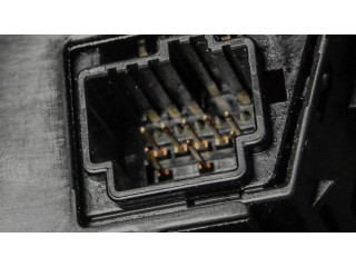 Подрулевой переключатель    Ford Focus