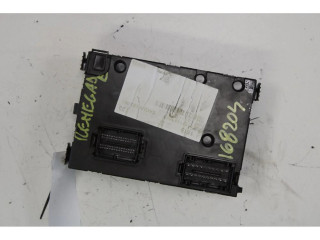 Блок предохранителей    Jeep Renegade    