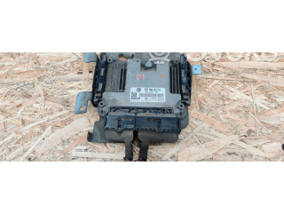 Řídící jednotka 03G906021CG, 1039S12044   Volkswagen Caddy 2006