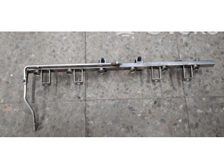 Vstřikovací lišta 143894902 BMW 5 E39