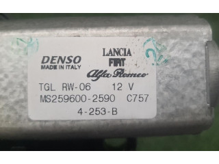 Моторчик заднего дворника 2596002590, 199B4000    Fiat 500L