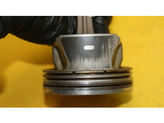  Поршень с шатуном  B6304T  Volvo S60  