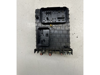 Блок предохранителей 1K0937124H, 1K0937124H   Audi A3 S3 8P    