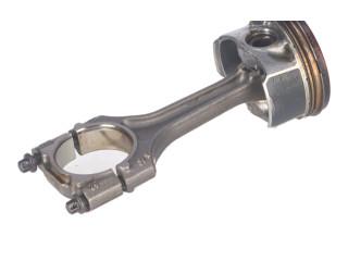 Шатун 06H198401D Volkswagen Golf VII