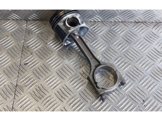  Поршень с шатуном D5204T2   Volvo V60  