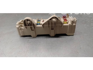 Pojistková skříňka Řídící jednotka BSM 9K3011434898 Mazda 323 2000