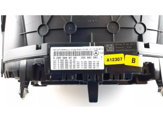 Přístrojová deska Mercedes-Benz C W205 2017 A2059008729, A2059014414