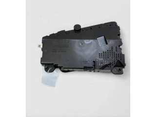 Дисплей 32233452 Volvo XC90