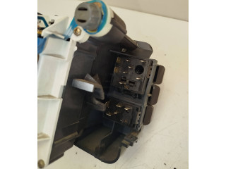 Přístrojová deska Audi 80 90 B2 1984 81117331, LEDZU