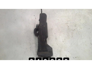 Педаль акселератора