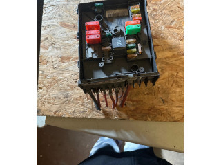 Блок предохранителей 1K0937125D Skoda Octavia Mk2 (1Z)