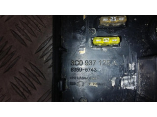 Блок предохранителей 3C0937125A Audi Q3 8U
