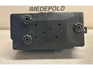 Блок предохранителей 8231009120, 06C28N SsangYong Kyron