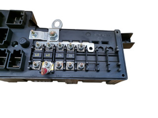 Ящик предохранителей (комплект) 30728008, 518828108   Volvo V70