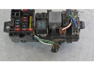 Блок предохранителей Mitsubishi L200