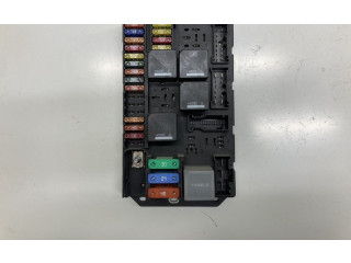 Блок предохранителей AW9314A073BC, AW93-14A073-BC Jaguar XJ X351