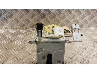 Замок задней крышки