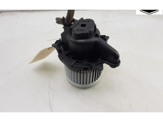 Вентилятор печки    272100975R, 272100975R   Dacia Sandero