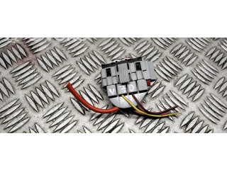 Блок предохранителей    Volvo V70    