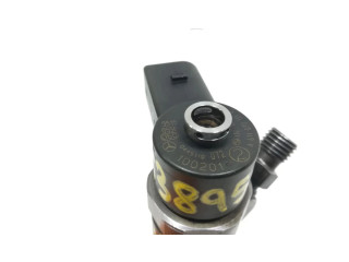 Vstřikovač A6110700987   Mercedes-Benz C W203     