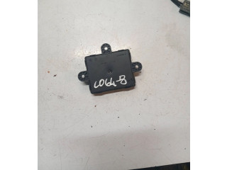 Блок управления дверью 31343872, AV6N140 Volvo S60