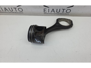 Píst    Mercedes-Benz S W221    642930 