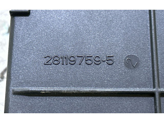 Блок предохранителей 281197595   Citroen C5    