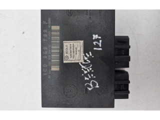 Блок управления 1C0959799F   Volkswagen New Beetle