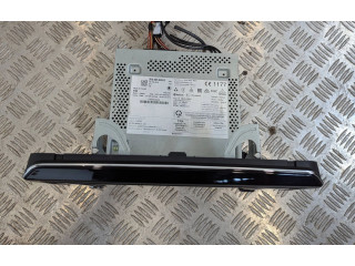 Радио/ проигрыватель CD/DVD / навигация    3V0035869B   Skoda Superb B8 (3V)