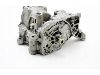 Масляный насос 04L145208AB Skoda Superb B5 (3U)