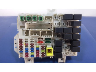 Блок предохранителей MN108319 Mitsubishi Colt CZ3