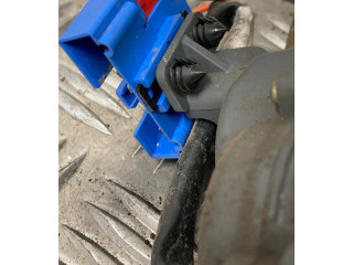 Zámek zadních dveří Chrysler Voyager 2004