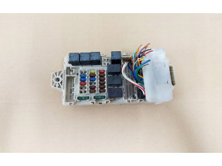 Блок предохранителей 50617-0186 Mitsubishi Lancer