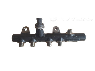 Vstřikovací lišta 175215346R, 182981679   Renault Clio IV    K9K628 