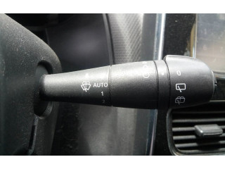 Ручка стеклоочистителей Renault Clio IV