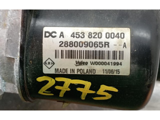 Моторчик дворников 288009065R, A4538200040    Renault Twingo III