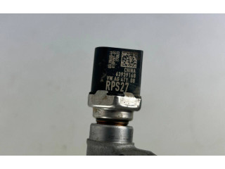 Топливная рампа 05L906054A   Volkswagen Golf VIII  