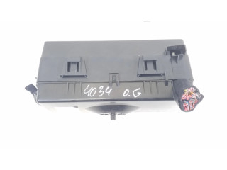 Блок предохранителей 645564633724 Maserati Ghibli