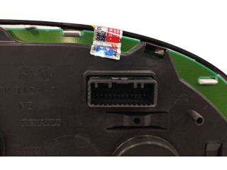 Панель приборов 248106459R Dacia Sandero