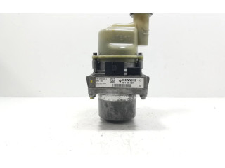 Насос усилителя руля Dacia Logan II  2012 - 2020 года 491102583R      