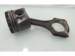 Píst Mercedes-Benz A W169 640940